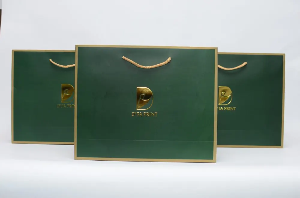 Premium paper bags: Premium printed paper bags